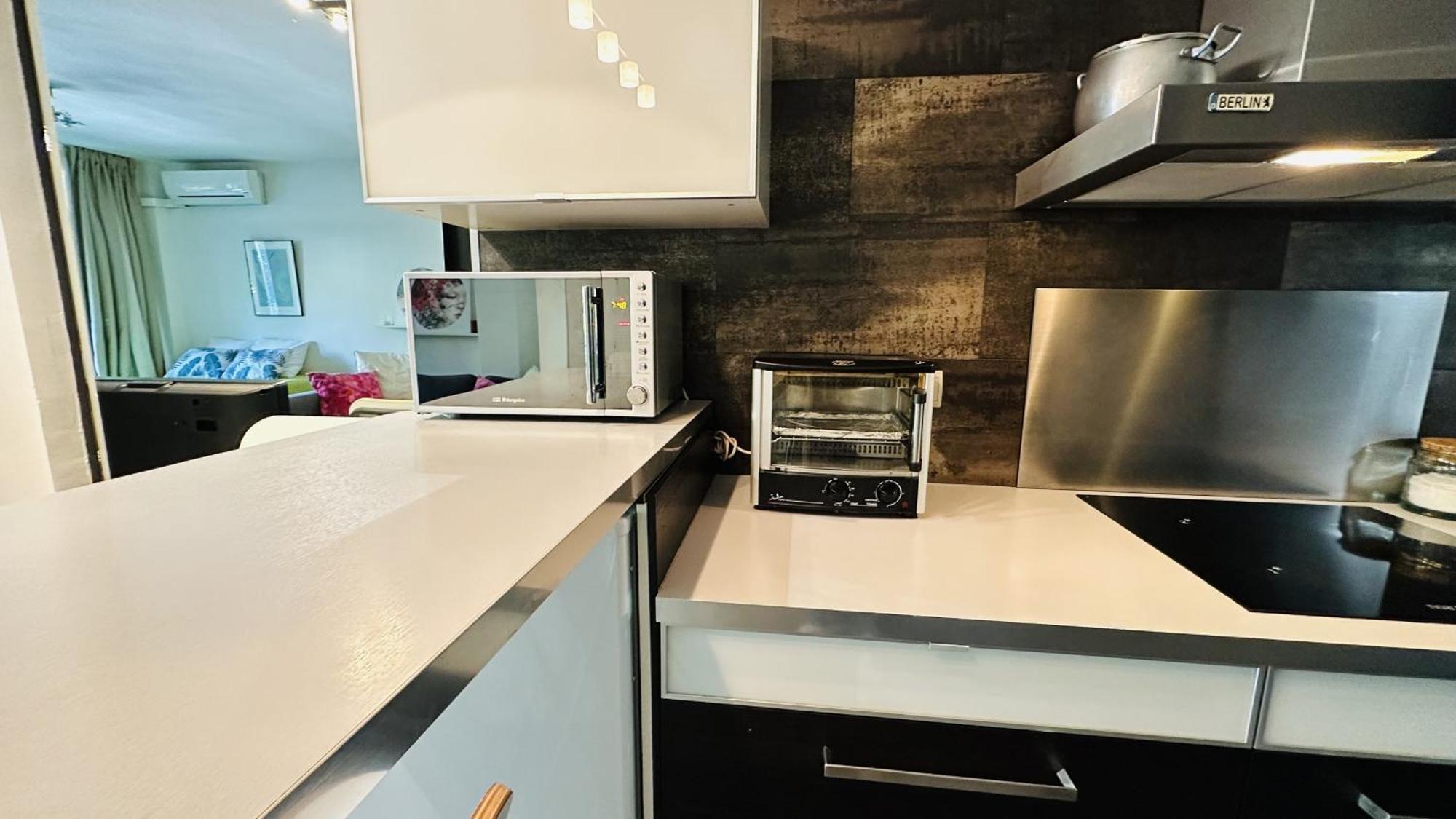 Marbella Studio Golden Mile Luaran gambar