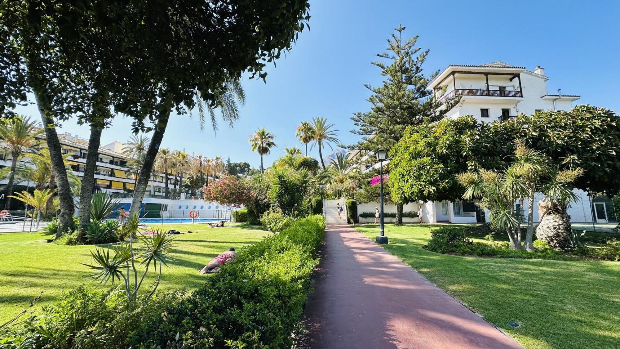 Marbella Studio Golden Mile Luaran gambar